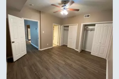 800 N San Jacinto #201, Conroe, TX 77301 - Photo 7