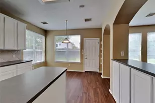 26004 Castle Meadow Ln, Kingwood, TX 77339 - Photo 3