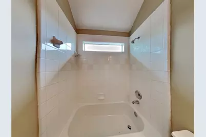 26004 Castle Meadow Lane, Kingwood, TX 77339 - Photo 17