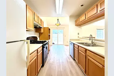 9631 Secretariat Drive, Houston, TX 77065 - Photo 11