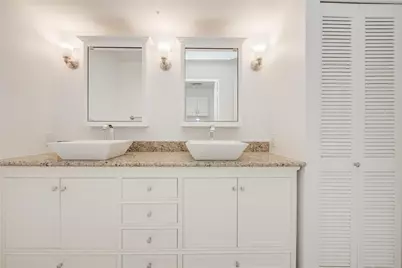15 Greenway Plaza #10G, Houston, TX 77046 - Photo 33