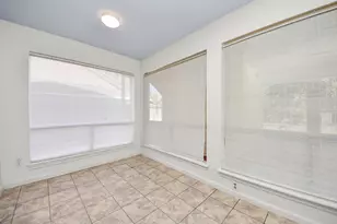 15614 Barbarossa Dr, Houston, TX 77083 - Photo 7