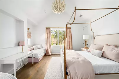 811 Creek Wood Way, Houston, TX 77024 - Photo 25