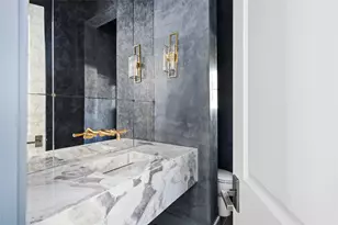 811 Creek Wood Way, Houston, TX 77024 - Photo 43