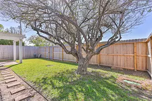 208 Live Oak Ln, Friendswood, TX 77546 - Photo 29