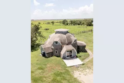 503 Rabbit Run Rd, Victoria, TX 77905 - Photo 1