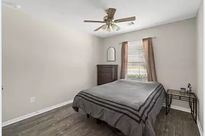 2623 Hawthorn Mill Lane, Houston, TX 77038 - Photo 13