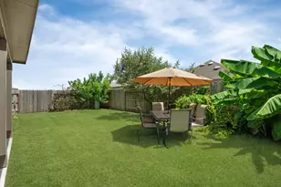 2623 Hawthorn Mill Ln, Houston, TX 77038 - Photo 17