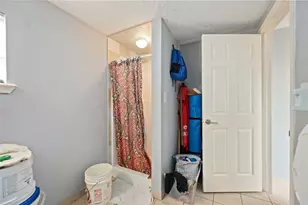 5119 Terry St, Houston, TX 77009 - Photo 27