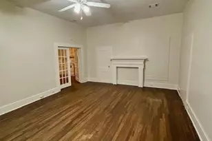 210 E Phillips St, Conroe, TX 77301 - Photo 15