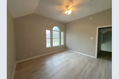 2106 Lexington Woods Drive, Spring, TX 77373 - Photo 9