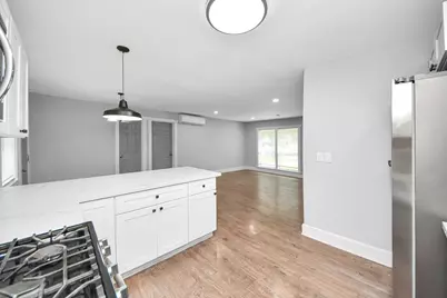 5738 Kenilwood Drive, Houston, TX 77033 - Photo 23