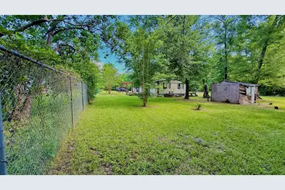 833 Beach Airport Road, Conroe, TX 77301 - Photo 11