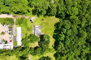 833 Beach Airport Rd, Conroe, TX 77301 - Photo 15