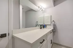 14409 Still Meadow Dr, Houston, TX 77079 - Photo 29