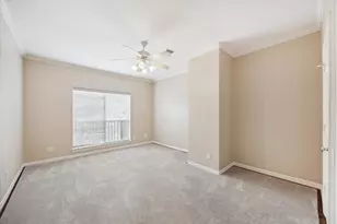 1321 Whispering Pines Dr, Houston, TX 77055 - Photo 15