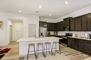 723 Westwood Dr, League City, TX 77573 - Photo 9