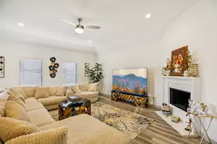 723 Westwood Dr, League City, TX 77573 - Photo 5