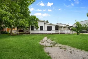 304 Sunrise Dr, Livingston, TX 77351 - Photo 19