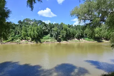 111 6th Street, Rosenberg, TX 77471 - Photo 5