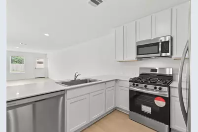 12403 Wild Strawberry Rd, Houston, TX 77038 - Photo 9