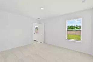 12403 Wild Strawberry Rd, Houston, TX 77038 - Photo 17