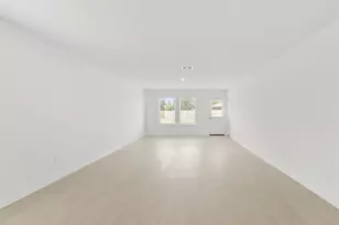 12403 Wild Strawberry Rd, Houston, TX 77038 - Photo 11