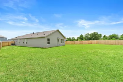 12403 Wild Strawberry Rd, Houston, TX 77038 - Photo 29