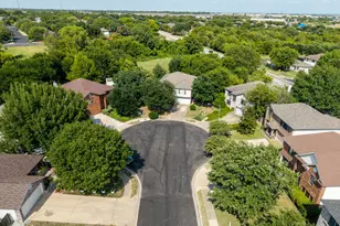1225 Minerva St, Austin, TX 78753 - Photo 35