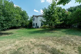 1225 Minerva St, Austin, TX 78753 - Photo 31