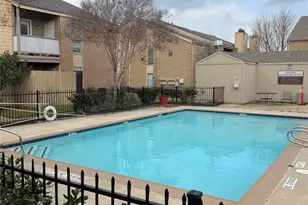 10211 Sugar Branch Dr, Houston, TX 77036 - Photo 15