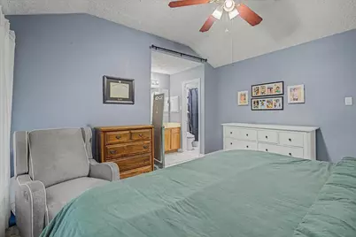 742 Sugar Hill Drive, La Porte, TX 77571 - Photo 19
