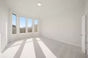 22218 Mount Whitney Rd, Waller, TX 77484 - Photo 9