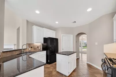 521 Opal Sky Court, League City, TX 77573 - Photo 5