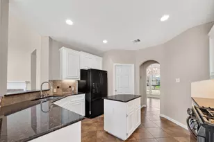 521 Opal Sky Ct, League City, TX 77573 - Photo 5