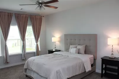 302 Lake Line Drive, Alvin, TX 77511 - Photo 11
