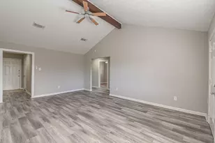 7135 Kings Dr, Baytown, TX 77521 - Photo 5