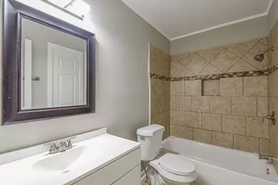 7135 Kings Drive, Baytown, TX 77521 - Photo 13