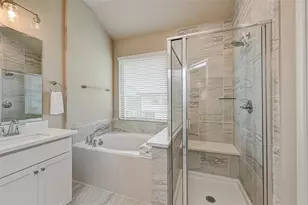 5542 Sallow Bay Ln, Fulshear, TX 77441 - Photo 9