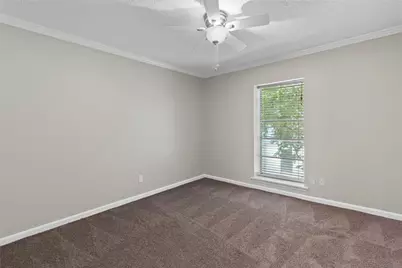 1901 S Voss Road #9, Houston, TX 77057 - Photo 11