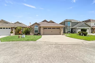 1055 Green Meadow, Beaumont, TX 77706 - Photo 3