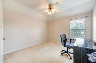 21819 Hannover Village Dr, Spring, TX 77388 - Photo 29