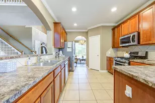 21819 Hannover Village Dr, Spring, TX 77388 - Photo 15