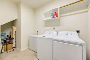 21819 Hannover Village Dr, Spring, TX 77388 - Photo 23