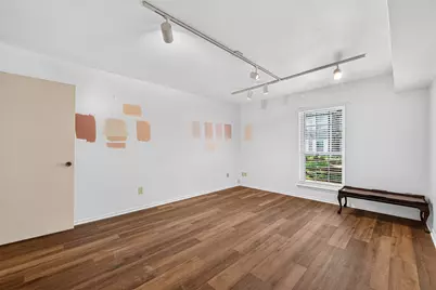 359 N Post Oak Lane #122, Houston, TX 77024 - Photo 25