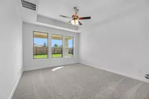 15819 Swan Lake Ln, Conroe, TX 77302 - Photo 9