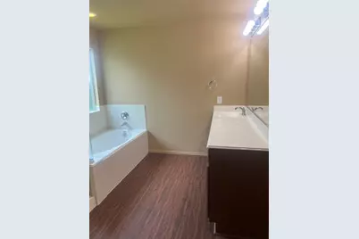 5519 Rustling Gates Lane, Katy, TX 77449 - Photo 11