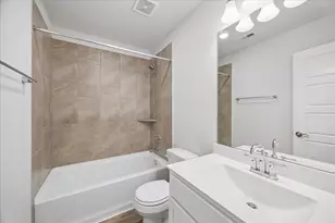 9830 N Goshawk Trl, Conroe, TX 77385 - Photo 35