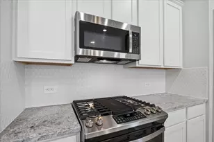 9830 N Goshawk Trl, Conroe, TX 77385 - Photo 19
