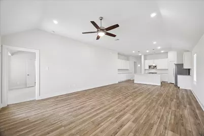 9830 N Goshawk Trail, Conroe, TX 77385 - Photo 13